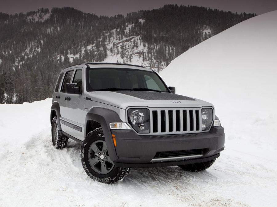  Jeep Liberty Renegade 2010 года  (фото 8 из 13)